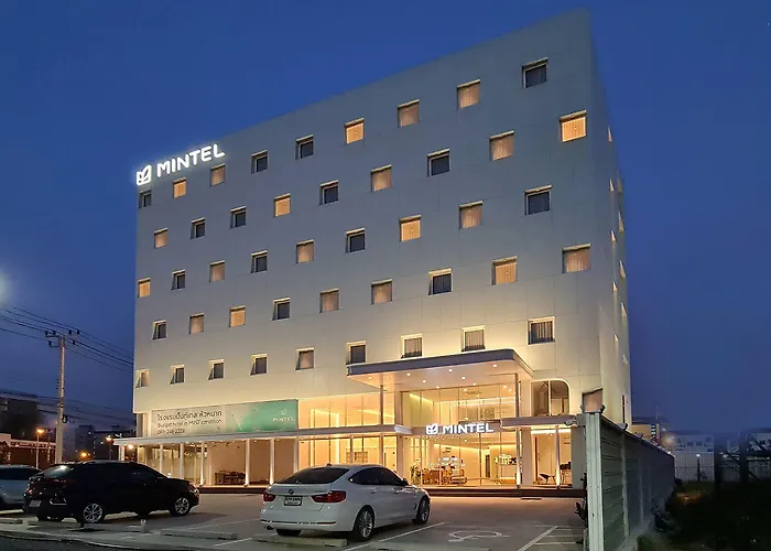Mintel Huamark Hotel 4*