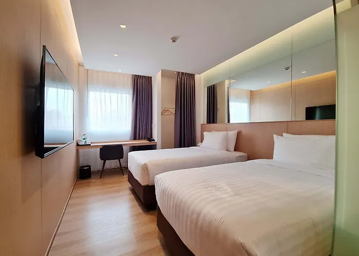 Mintel Huamark Bangkok
